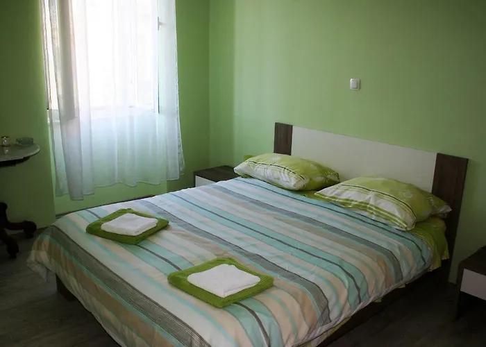 Pavelin Apartments